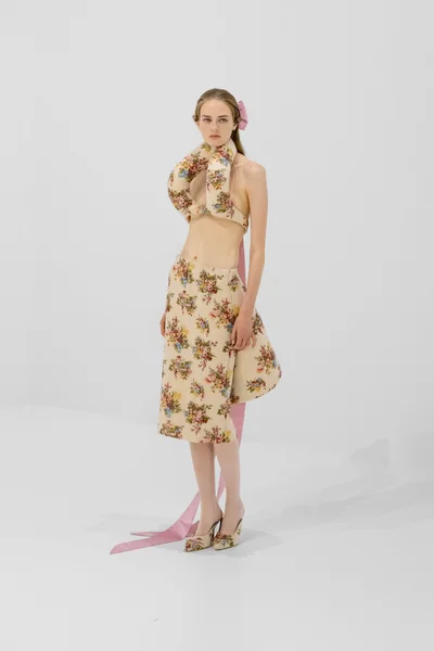 Look 27